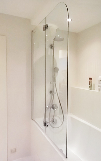Шторка на ванну GuteWetter Lux Pearl GV-102 левая 100 см стекло бесцветное, профиль матовый хром