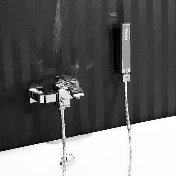 Смеситель для ванны с душем Newform X-Sense (62540C.21.018)