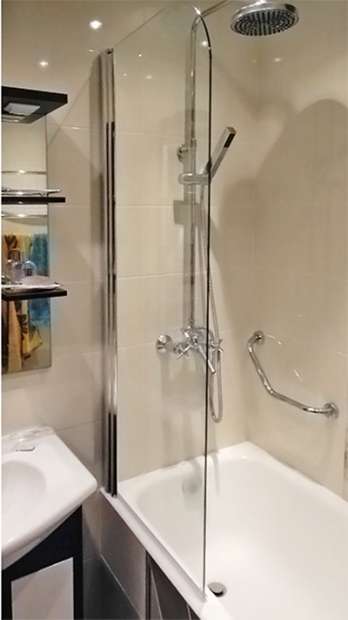 Шторка на ванну GuteWetter Lux Pearl GV-601 левая 90 см стекло бесцветное, профиль матовый хром