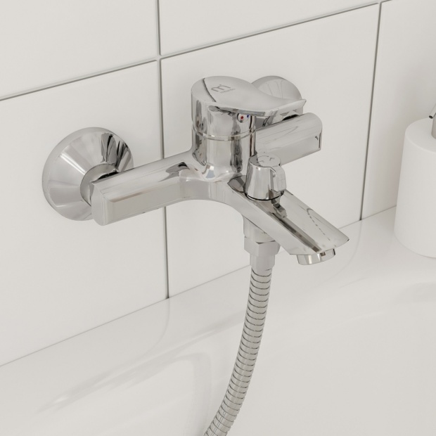 Смеситель для ванны с душем Milardo Amplex (AMPSB02M02)