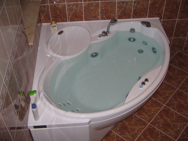 Ванна гидромассажная Jacuzzi Classic Celtia 150x150 (9F43-141A)