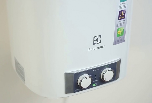 Водонагреватель накопительный Electrolux Formax EWH 100 (НС-1026258)