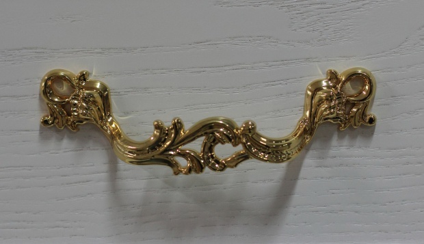 Шкаф-пенал ValenHouse Эллина 40 R с бельевой корзиной, слоновая кость, фурнитура золото